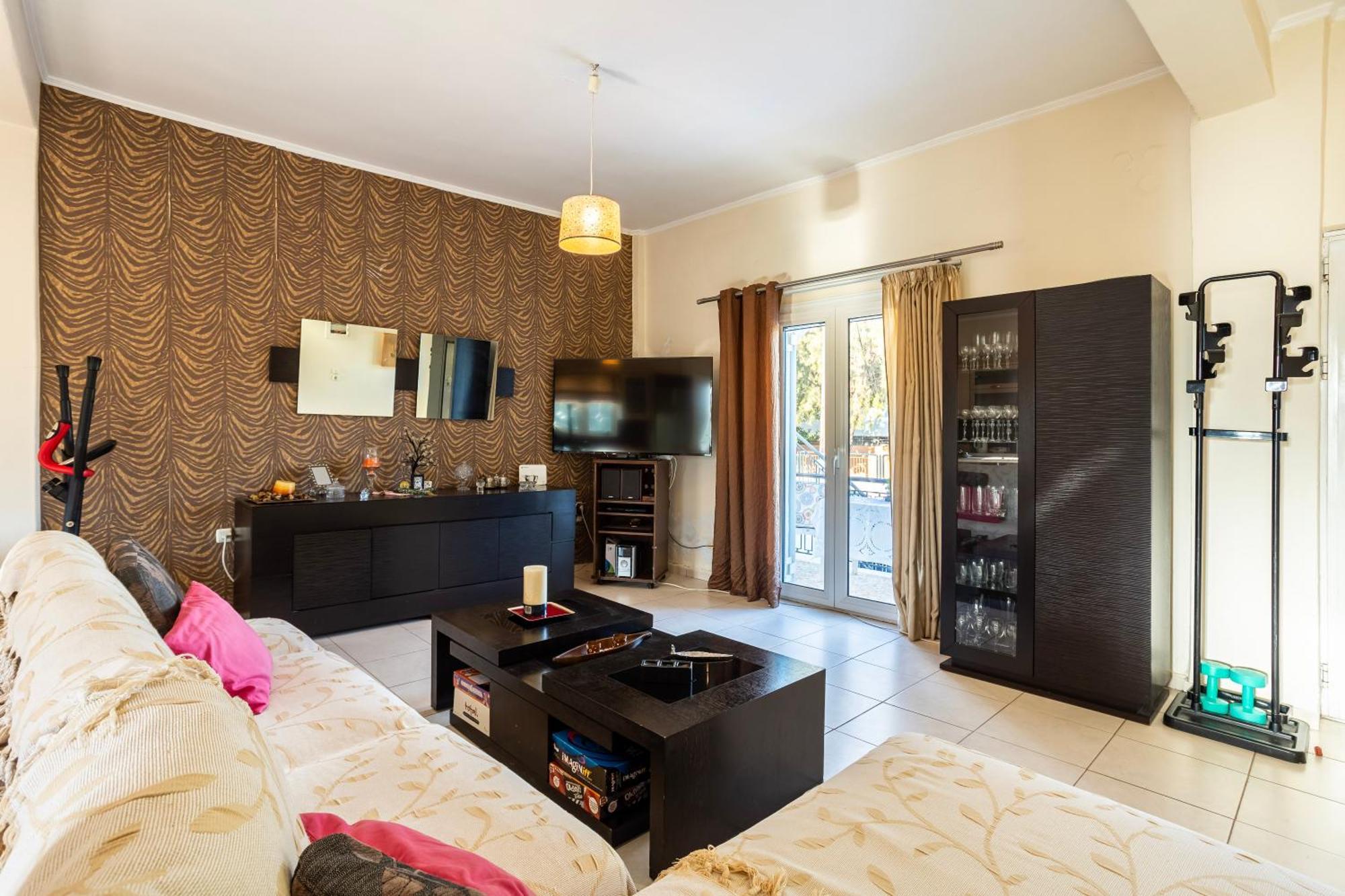 Kalamata'S Sunny Retreat Near The Historic Center Exterior foto